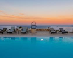 Armyra Villas - Apartments with Sea Views & Shared Pool