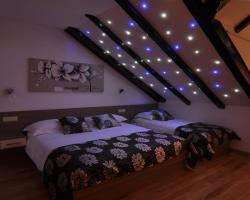 Deluxe Apartments & Rooms Sarella