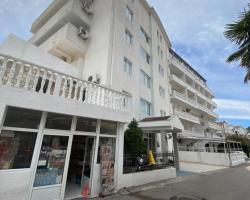 Azzuro apartments Budva