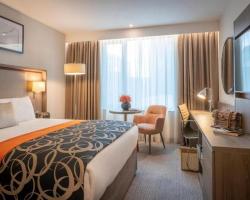 Clayton Hotel, Leeds