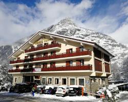 Hotel Croux