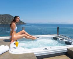 Paraskevas Beach Hotel