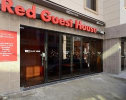 Red Guesthouse