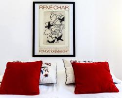 Montmartre Apartments Monet