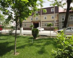 Arien Plaza hotel