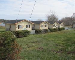 Port Mouton Bay Cottages & Restaurant