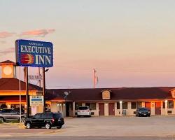 Cotulla Executive Inn