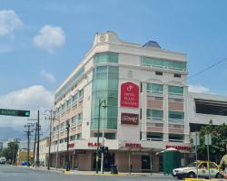 Hotel Plaza Calzada