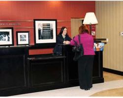 Hampton Inn & Suites Roseville