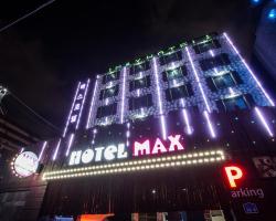 Max Hotel