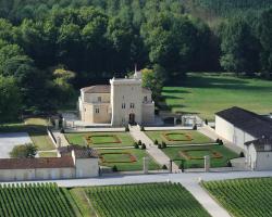 Château La Tour Carnet