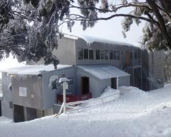 Sugarbush Lodge and Apartments