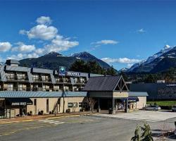 Sea to Sky Hotel and Conference Centre