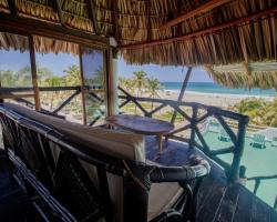 Hotel y Bungalows Acuario