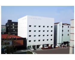 The Hotel Bon