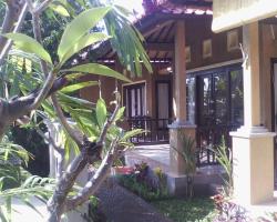 Bali Relax's Homestay and Cafe