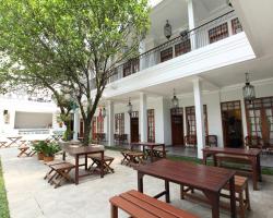 de' Halimun Guest House