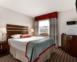 Super 8 by Wyndham Saskatoon Near Downtown