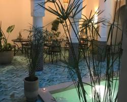 Riad Dollar Des Sables & Spa