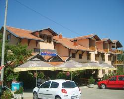 Motel Jezero