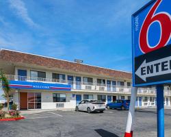 Motel 6 Lost Hills / Buttonwillow Racetrack