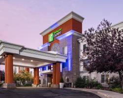 Holiday Inn Express Hotel & Suites Evanston, an IHG Hotel