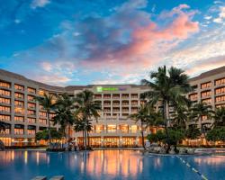 Holiday Inn Resort Sanya Bay by IHG