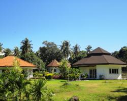 Villa Waterfront Beach Residences