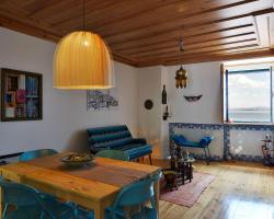 BmyGuest - Alfama River View Apartment I