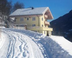 Apartment Grün by Interhome