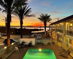 Sway Hotel Lake Havasu