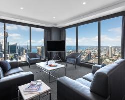 Meriton Suites World Tower, Sydney