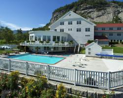 White Mountain Hotel and Resort