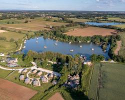 Village Flottant de Pressac