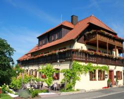 Hotel & Gasthof zum Rödelseer Schwan