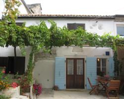 Holiday Home Troštova Kuća
