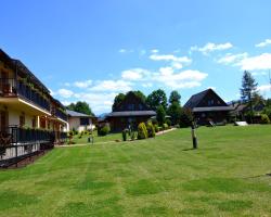 Sojka Resort - Hotel & Drevenice