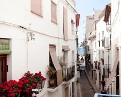 Sitges Apartments & Home Deco