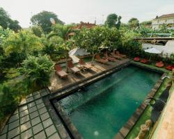 The Canda Mushroom Beach Lembongan