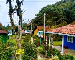 Hospedaje Santaelena -chalets de montaña-