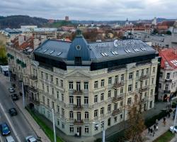 Congress Hotel