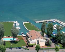 Yachting Hotel Mistral