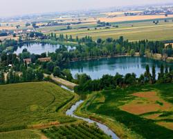 Agriturismo Ai Due Laghi