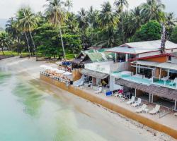 Lipa Lodge Beach Resort