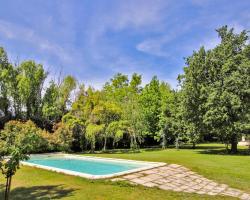 Awesome Home In Salon De Provence With 1 Bedrooms, Wifi And Outdoor Swimming Pool