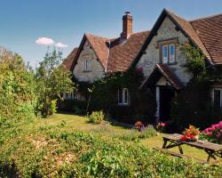 Dove Cottage Bed and Breakfast