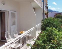 Nice Apartment In Makarska