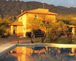 Cabañas de Montaña San Miguel