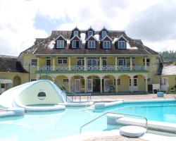 Ocho Rios Sandcastles Resort on the beach 1 bedroom Apartment on the Beach