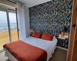 Louis Hotel